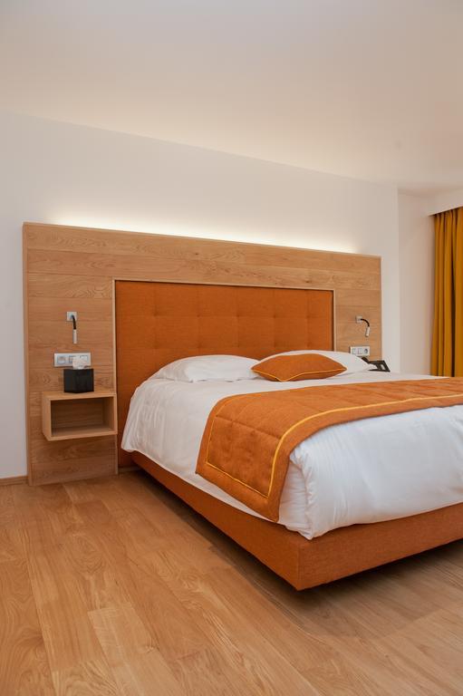 Hotel Le Charme De La Semois Alle Bagian luar foto